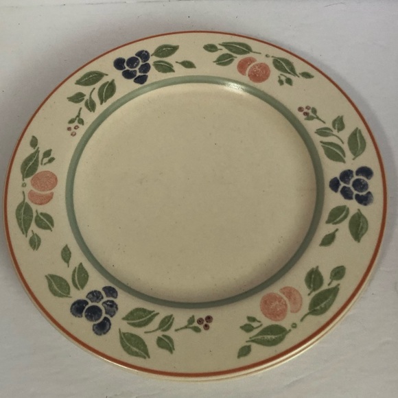 Pfaltzgraff garden grove plates - Picture 3 of 5